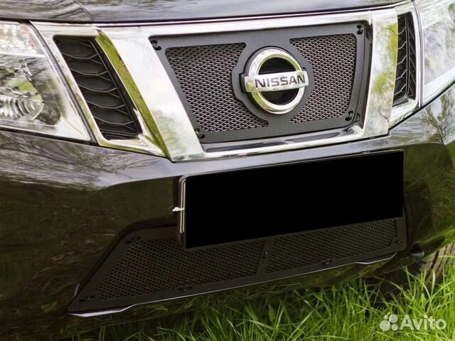 Сетка решетки переднего бампера Nissan Terrano Сетка решетки переднего бампера Nissan Terrano