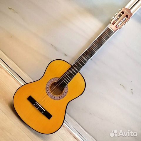 Гитара новая