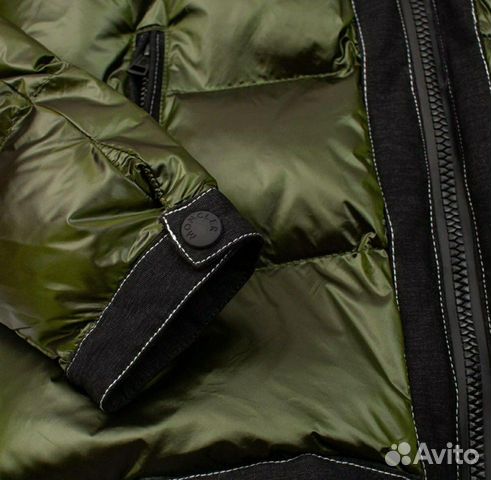 Куртка пуховая Moncler Куртка пуховая Moncler