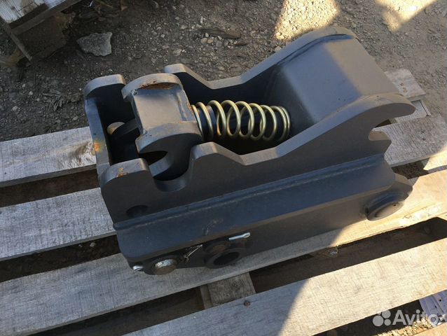 Быстросъем задний пружинный для Kobelco