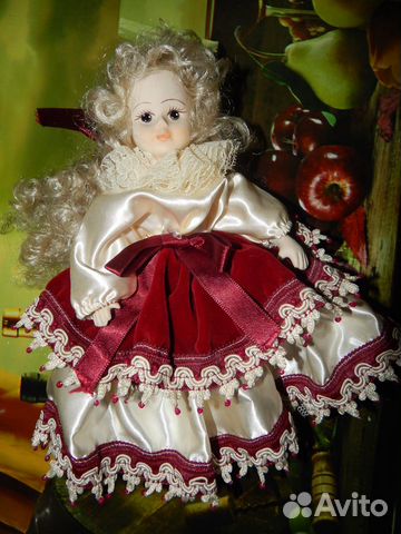 Кукла фарфоровая Capodimonte Porcelain Италия Кукла фарфоровая Capodimonte Porcelain Италия