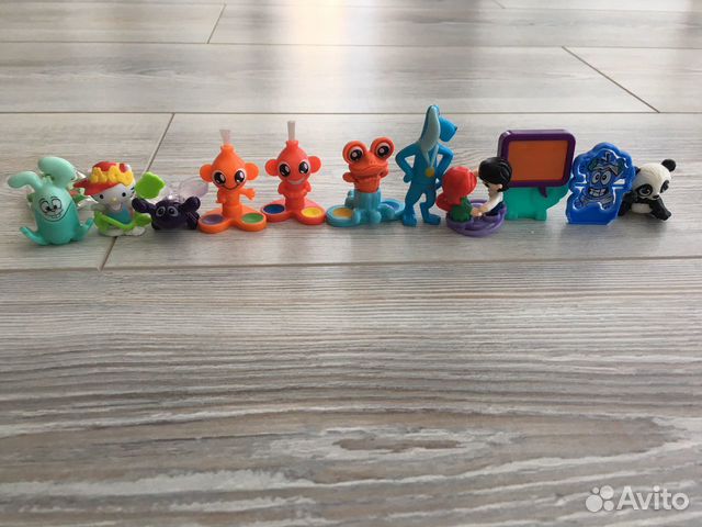 Игрушки из киндер сюрпризов