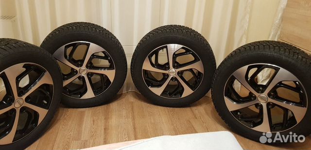 Комплект колес R17 KIA/Hyundai Комплект колес R17 KIA/Hyundai