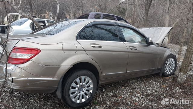 Mercedes-Benz C200 2007 г. по запчастям