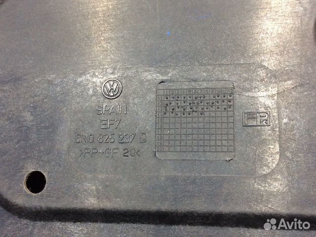 Пыльник нижний Volkswagen Polo Фольксваген Поло