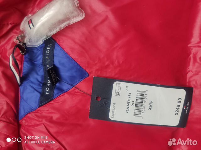 Новый пуховик Tommy Hilfiger Новый пуховик Tommy Hilfiger