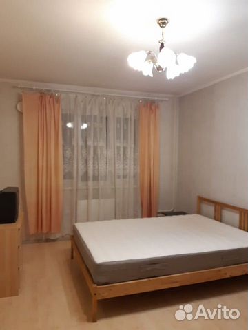 1-к квартира, 42 м², 2/5 эт.
