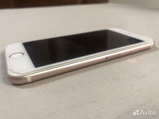 Телефон iPhone