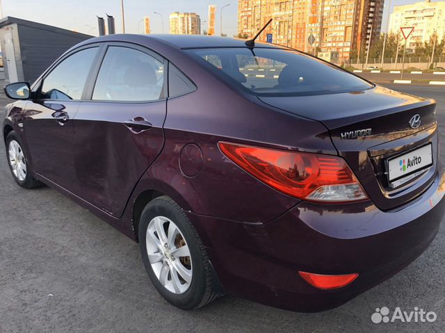 Hyundai Solaris 1.6 AT, 2012, битый, 182 500 км