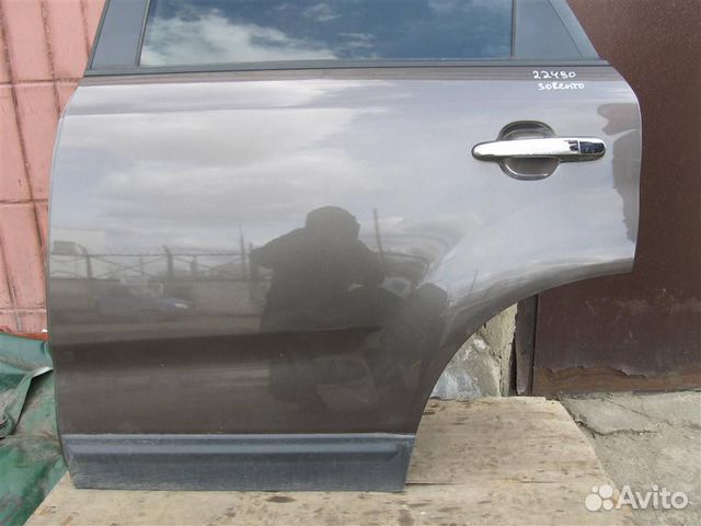 Дверь задняя левая Kia Sorento XM c 2009 Дверь задняя левая Kia Sorento XM c 2009