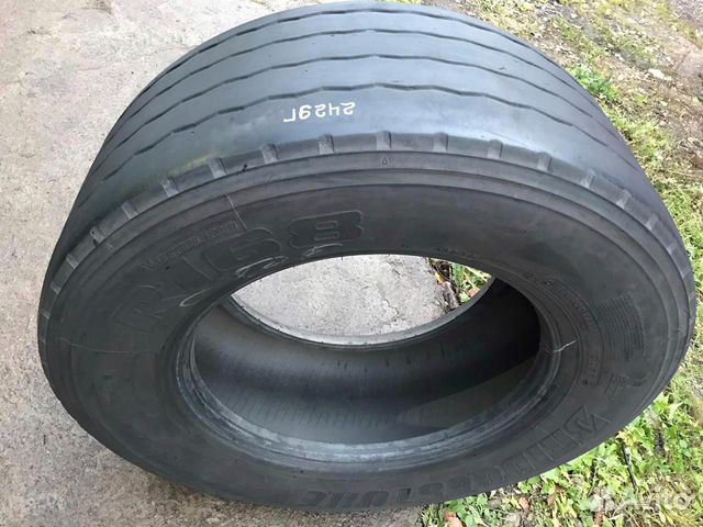 Грузовые шины бу 385 55 R22.5 Bridgestone Ар.2429Г Грузовые шины бу 385 55 R22.5 Bridgestone Ар.2429Г