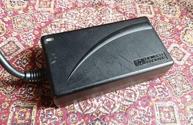 Блок питания (адаптер) HP C4504-61221 SDD018-n1000 Блок питания (адаптер) HP C4504-61221 SDD018-n1000