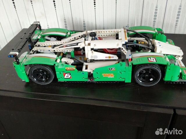 Lego Technic 42039. Гоночная машина