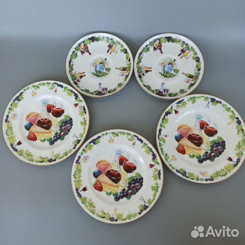 Тарелки Royal Worcester VIP-коллекция 20 и 16 см Тарелки Royal Worcester VIP-коллекция 20 и 16 см