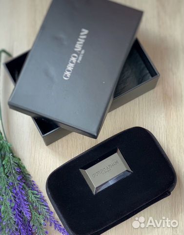Бархатная сумочка Armani новая Бархатная сумочка Armani новая