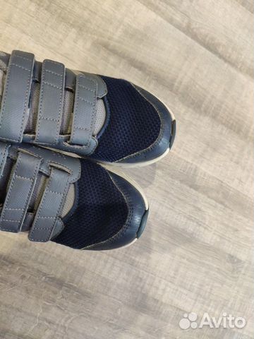 Кроссовки Adidas Кроссовки Adidas