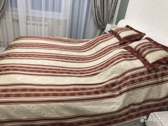 Покрывало Togas с двумя подушками