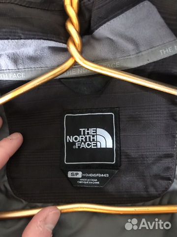 Женская Ветровка The North Face Женская Ветровка The North Face