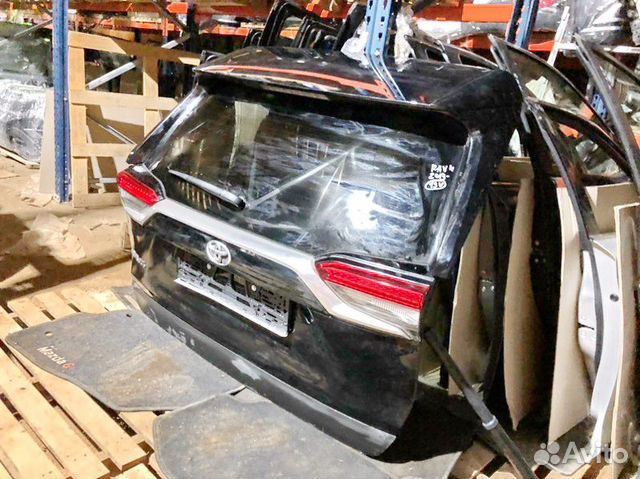 Крышка багажника Toyota RAV- 4