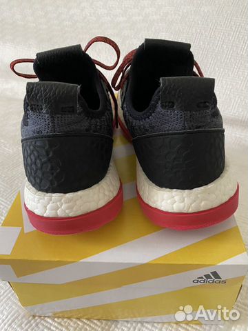 Кроссовки Adidas