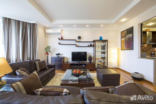 2-к квартира, 100 м², 15/22 эт.