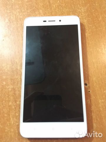 Телефон Xiaomi Redmi 4A Телефон Xiaomi Redmi 4A