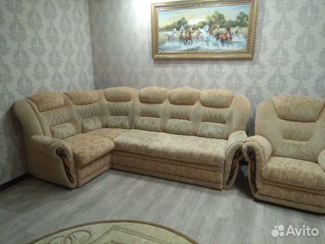 Диван