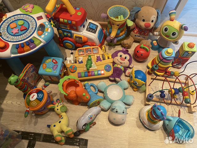 Развивающие музыкальные игрушки Fisher Price, Tiny Развивающие музыкальные игрушки Fisher Price, Tiny