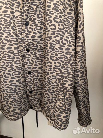 Куртка (ветровка) pull&bear EUR L; USA L; MEX 40