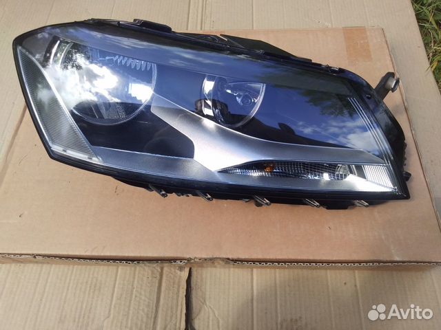 Фара правая Volkswagen Passat B7 2011-15 галоген Фара правая Volkswagen Passat B7 2011-15 галоген