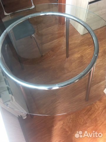 Стол обеденный стеклянный Стол обеденный стеклянный