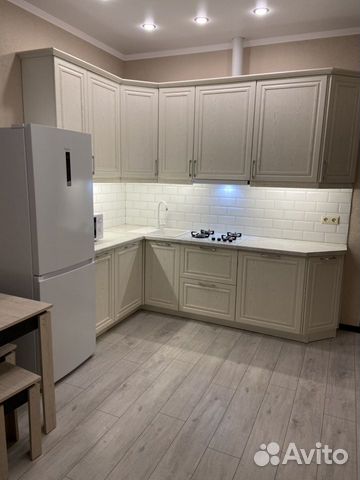 2-к квартира, 42 м², 3/6 эт.