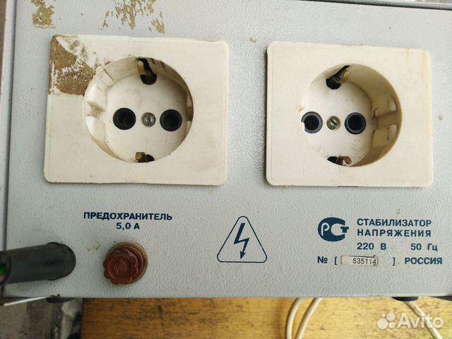 Стабилизатор напряжения Штиль R400 Стабилизатор напряжения Штиль R400