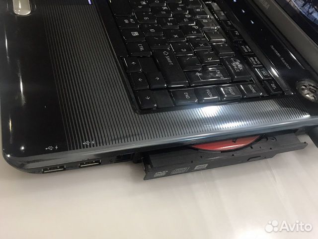 Toshiba ноутбук
