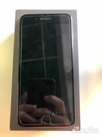 Телефон iPhone 8 Plus Телефон iPhone 8 Plus