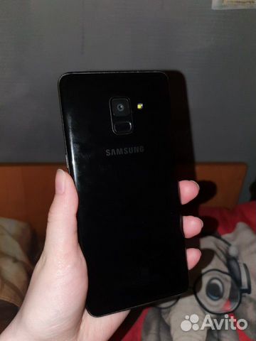 Телефон Samsung Galaxy A8+ Телефон Samsung Galaxy A8+