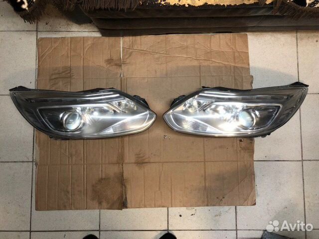 Фары ксенон комплект передние Ford Focus CB8 xqda Фары ксенон комплект передние Ford Focus CB8 xqda