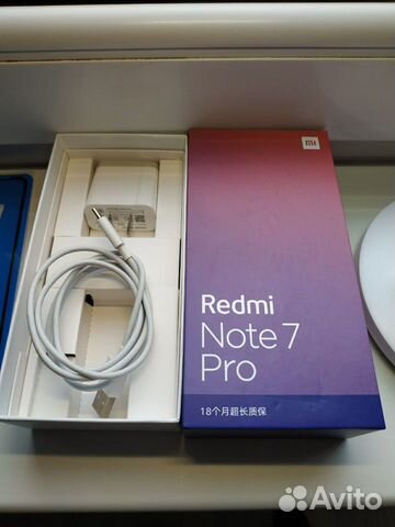 Телефон Телефон