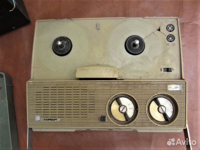 Катушечный магнитофон Мрiя