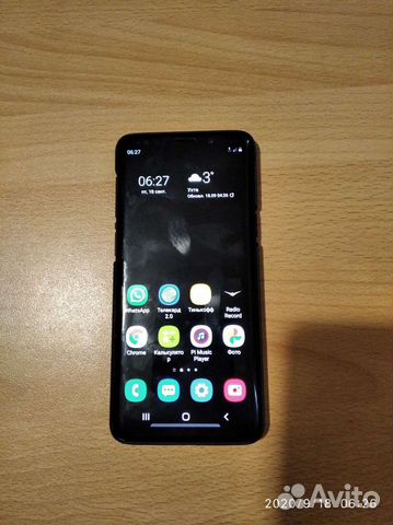 Телефон Samsung S9