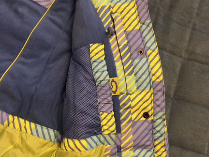 Горнолыжная куртка новая