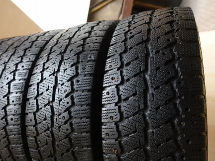 215 65 16C Gislaved Nord Frost VAN 109/olm9