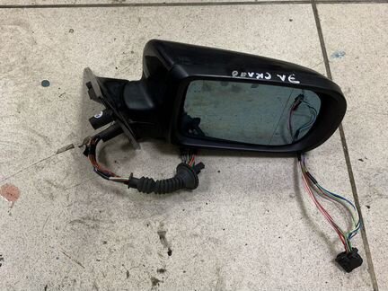 BMW E38 правое зеркало электро складывание