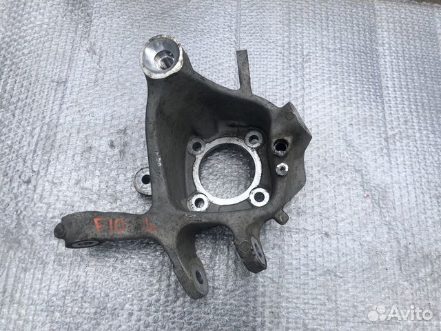 Кулак задний левый BMW 7 F01 F02 08-12