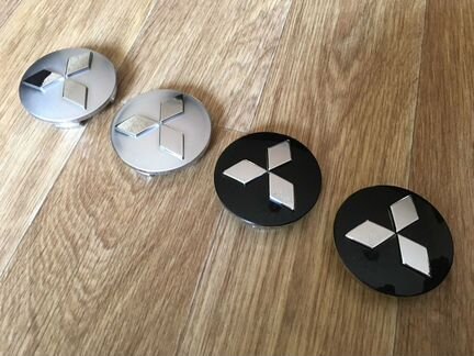 Колпачок заглушка на литой диск Митсубиси