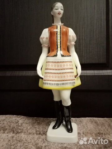 Статуэтка времён СССР