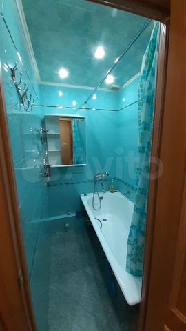 2-к. квартира, 52 м², 3/9 эт.