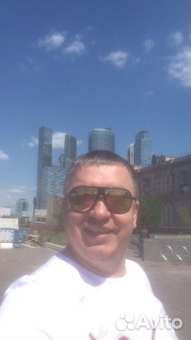 Шиномонтажник