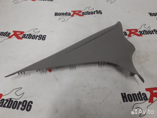 Накладка стойки задняя левая Honda Civic 4D LDA