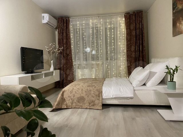 1-к. квартира, 42 м², 8/9 эт.